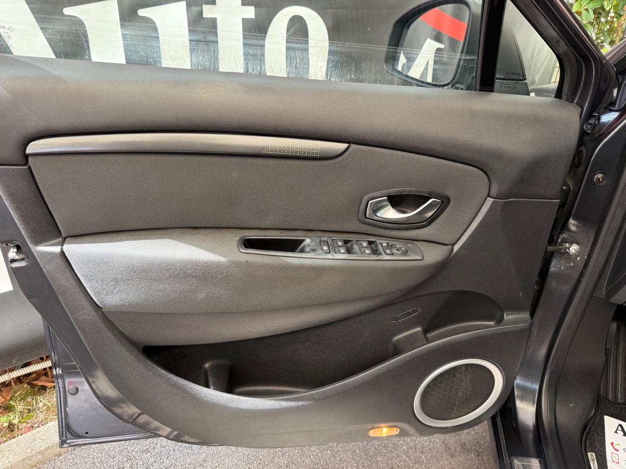 Renault Scenic X-Mod 1.5 dCi 110CV Luxe