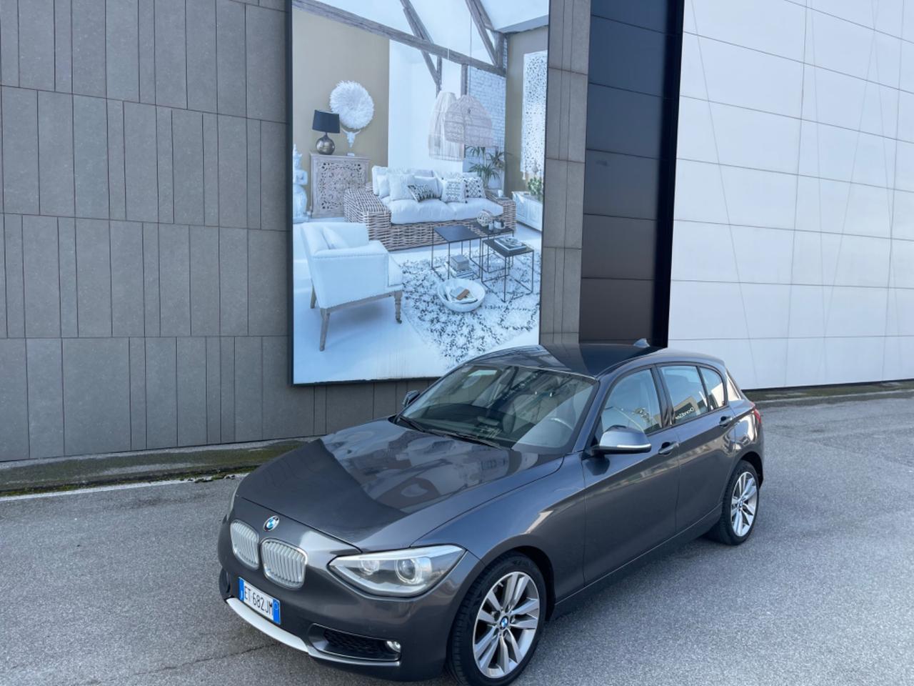 Bmw 118 118d 5p. Sport