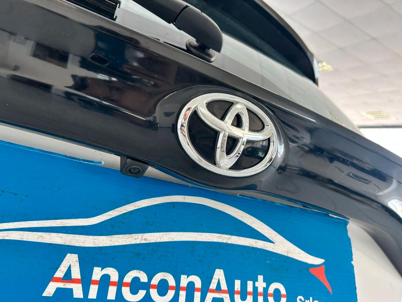 Toyota Yaris 1.0 B Trend x neopatentati 2023