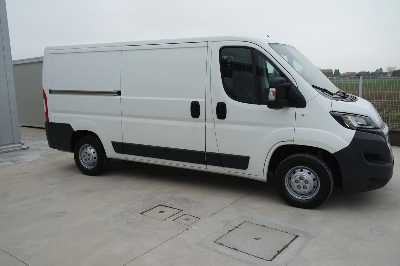 Peugeot Boxer 2.0 BlueHdi
