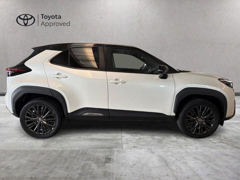 Toyota Yaris Cross 1.5H (116 CV) E-CVT Adventure AWD-i