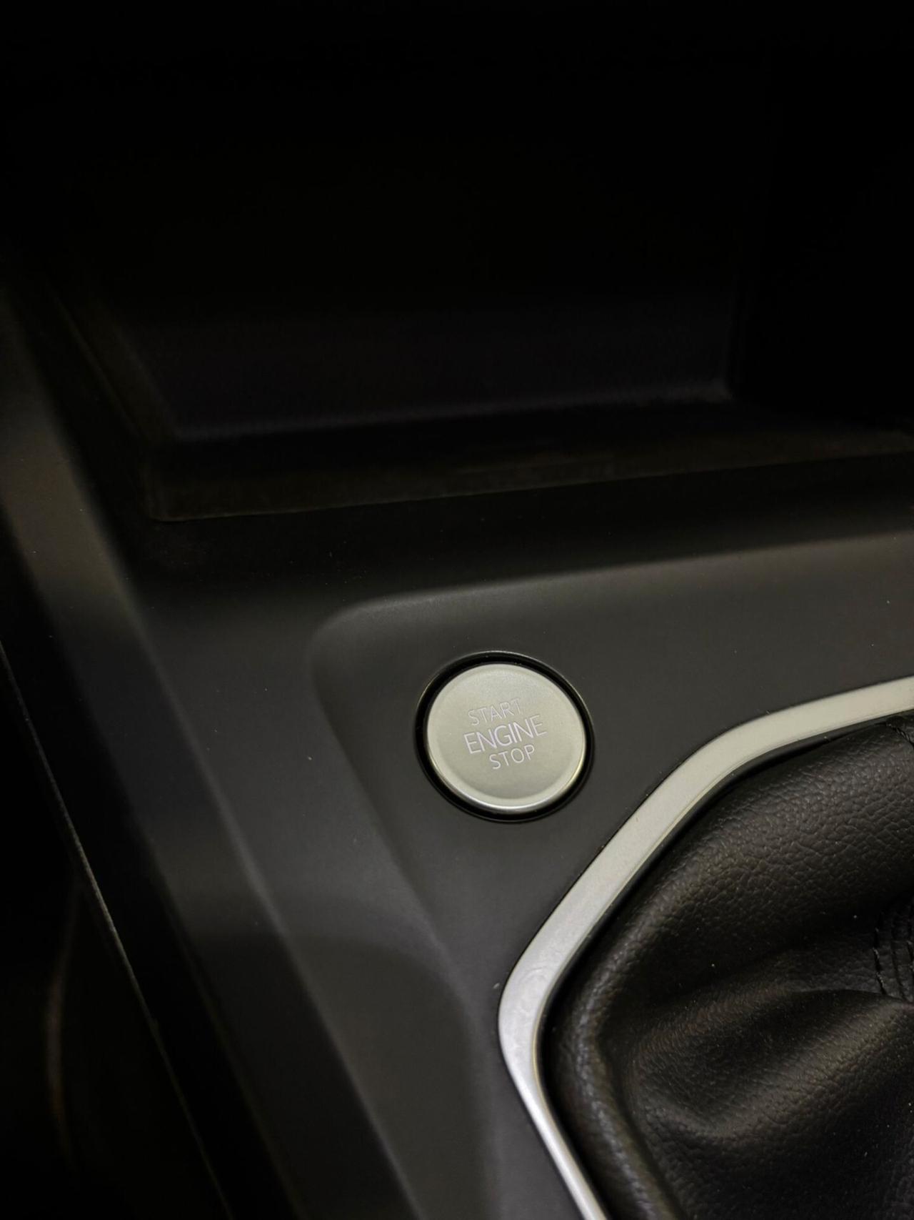 Volkswagen Golf 2.0 TDI 115 CV SCR Life