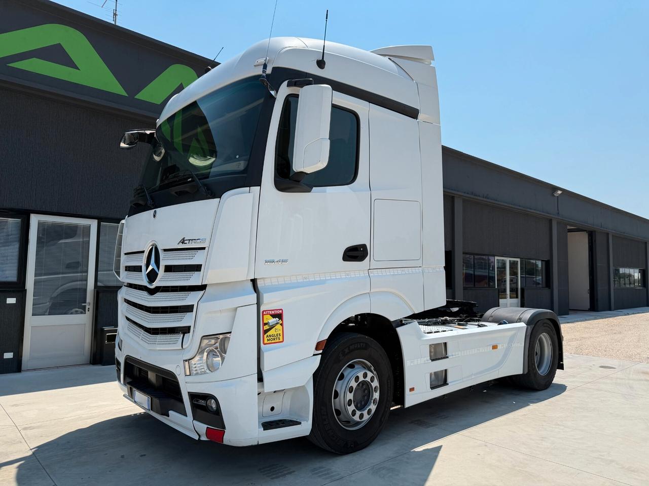 Mercedes Benz Actros 1845 ADR Retarder Euro6D Full-Spoiler