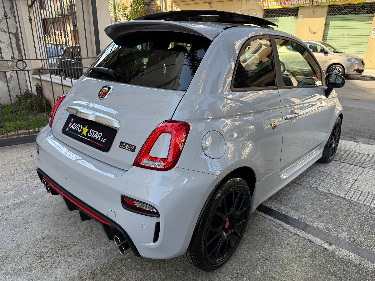 Abarth F595 1.4 Turbo T-Jet 165 CV