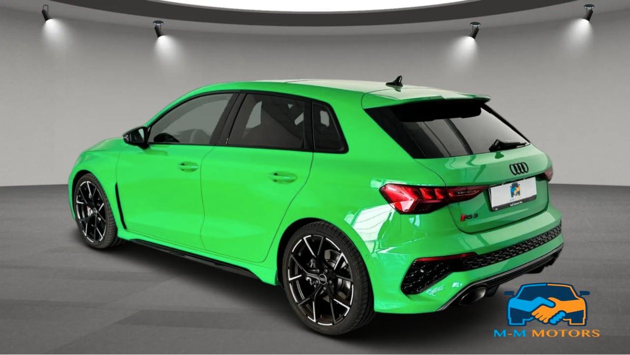 Audi RS3 Sportback 2.5 tfsi quattro s-tronic UNICOPRO-CARBOCERAMICI- COLORE EXCLUSIVE-GARANZIA AUDI 2028-LIM 290KM/H BOLLO E SUPERBOLLO 06/2027