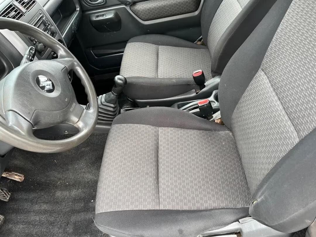 Suzuki Jimny 1.3i 16V cat 4WD JLX
