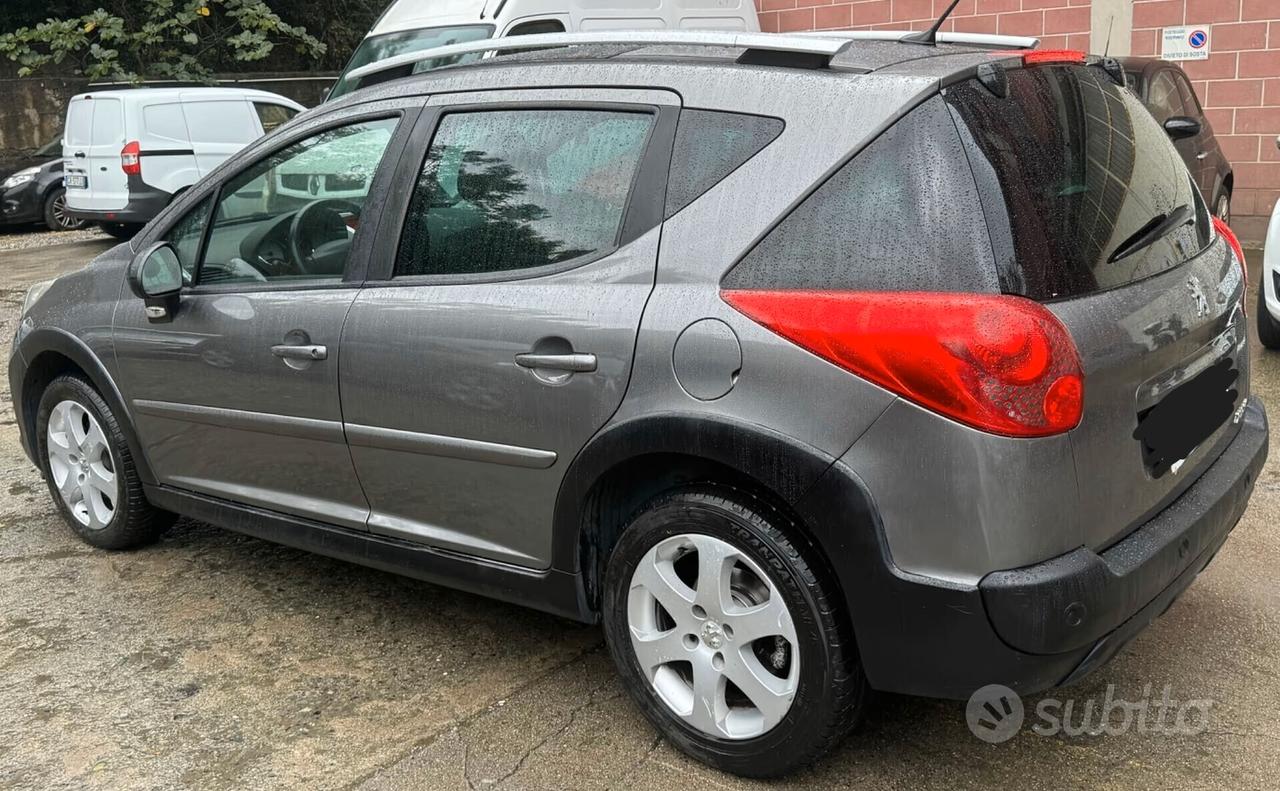 Peugeot 207 1.6 HDi 90CV SW Outdoor