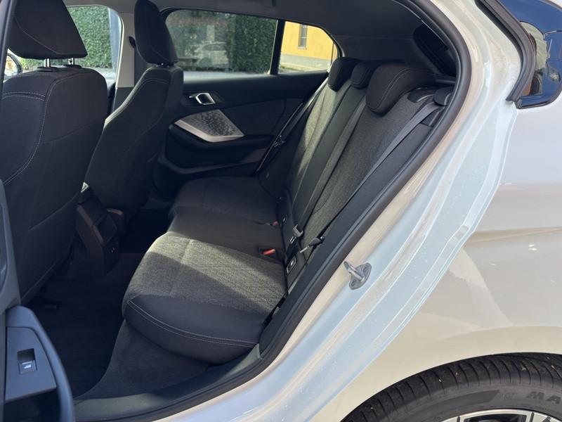BMW 118 d Msport auto FULL LED-NAVI-CAM-18"