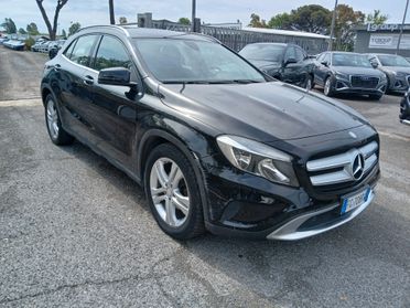 Mercedes-benz GLA 180 d Premium