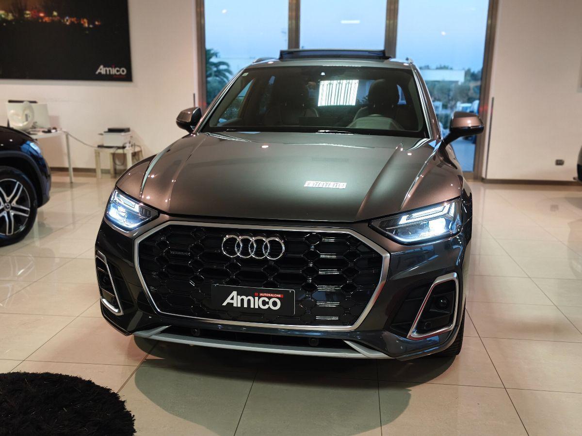 AUDI Q5 2.0 TDI quattro S-tronic S-line+TETTO+luci