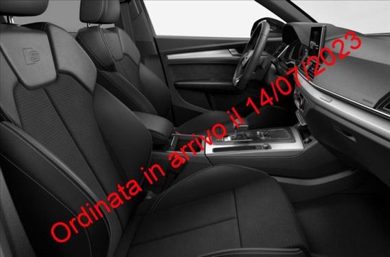 AUDI Q5 40 TFSI quattro S tronic