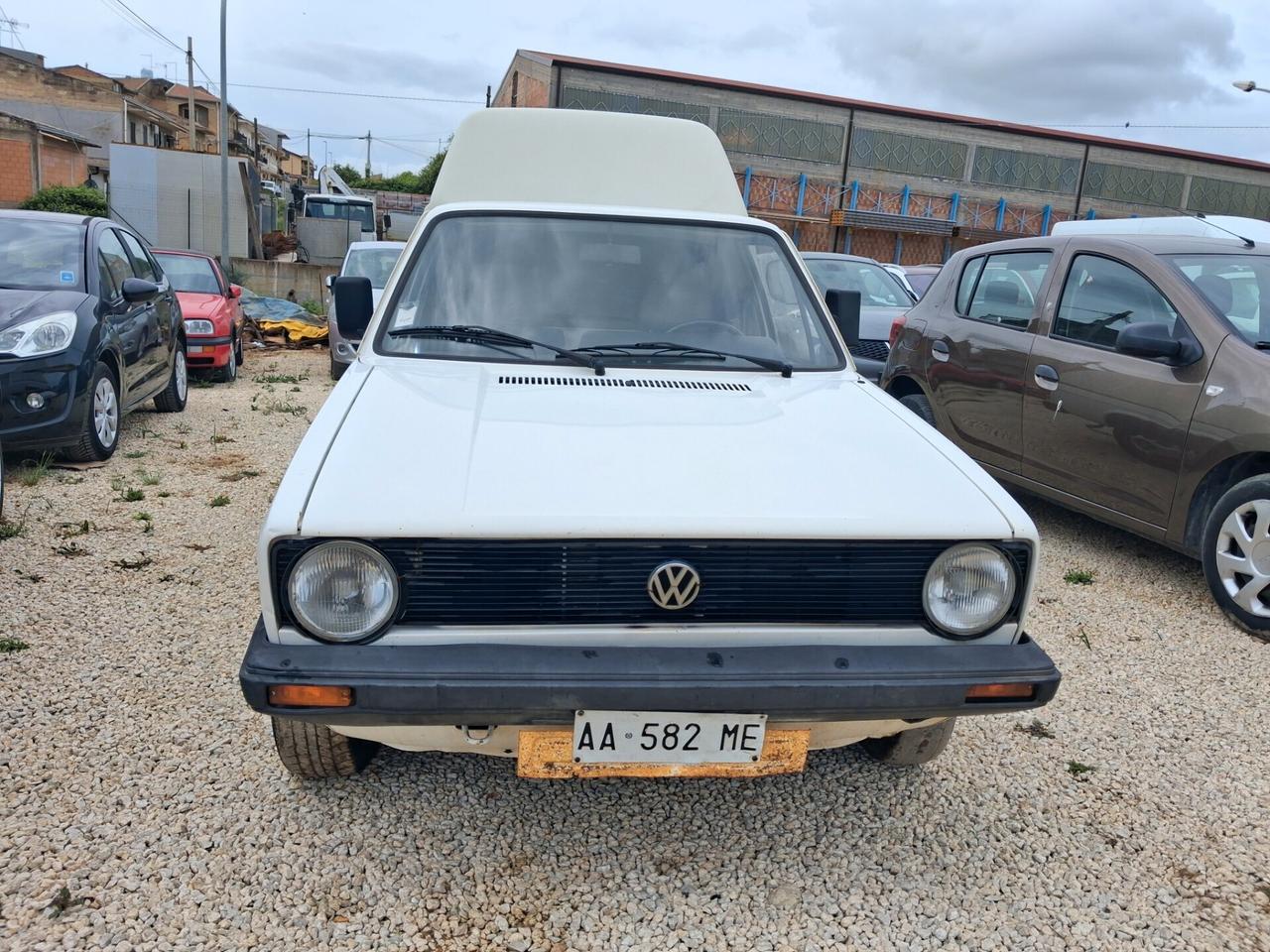 Volkswagen Golf 1600 diesel caddy pick up
