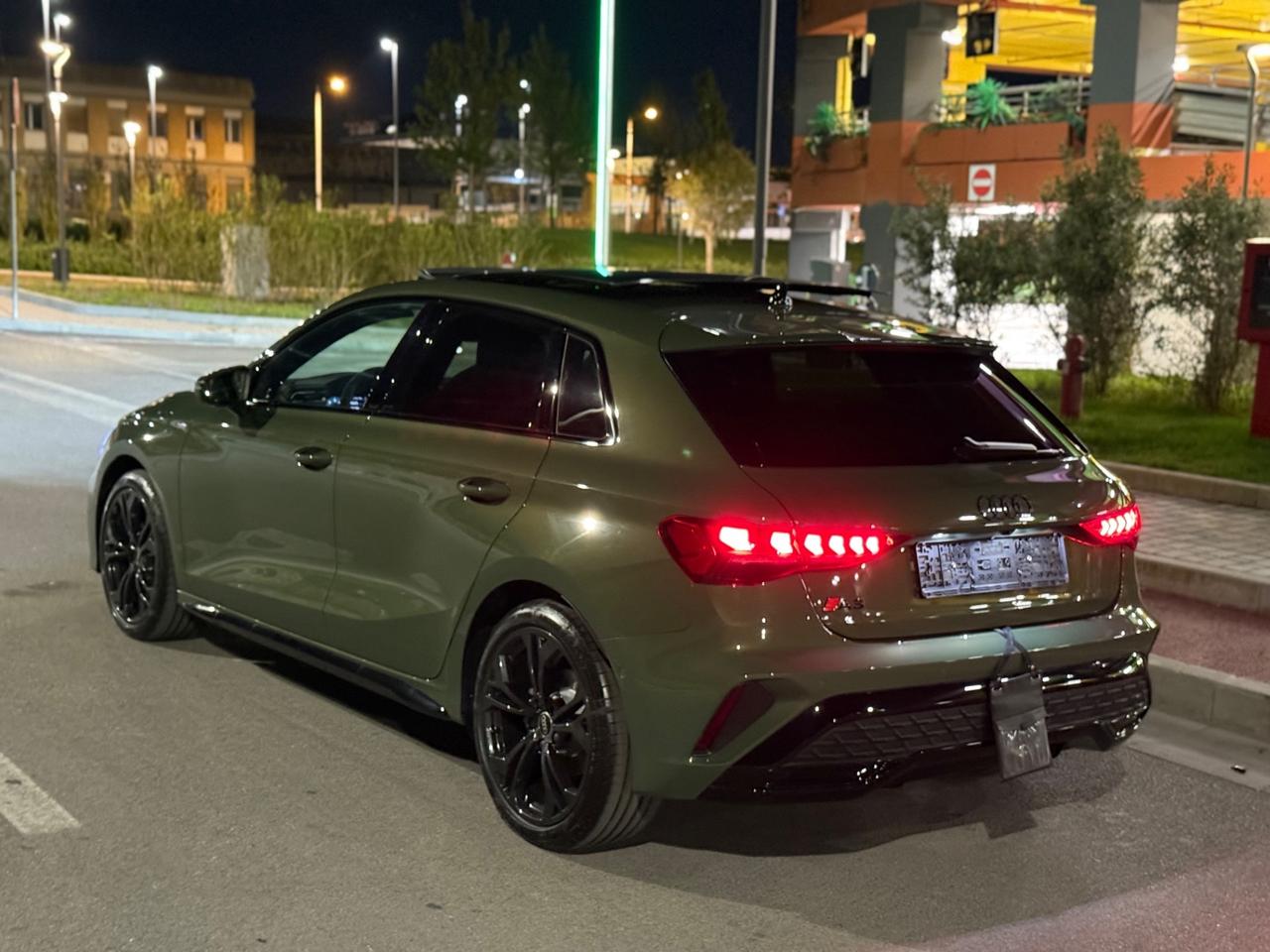 Audi A3 SPB 35 TDI - S LINE - VERDE DISTRICT - KM 0