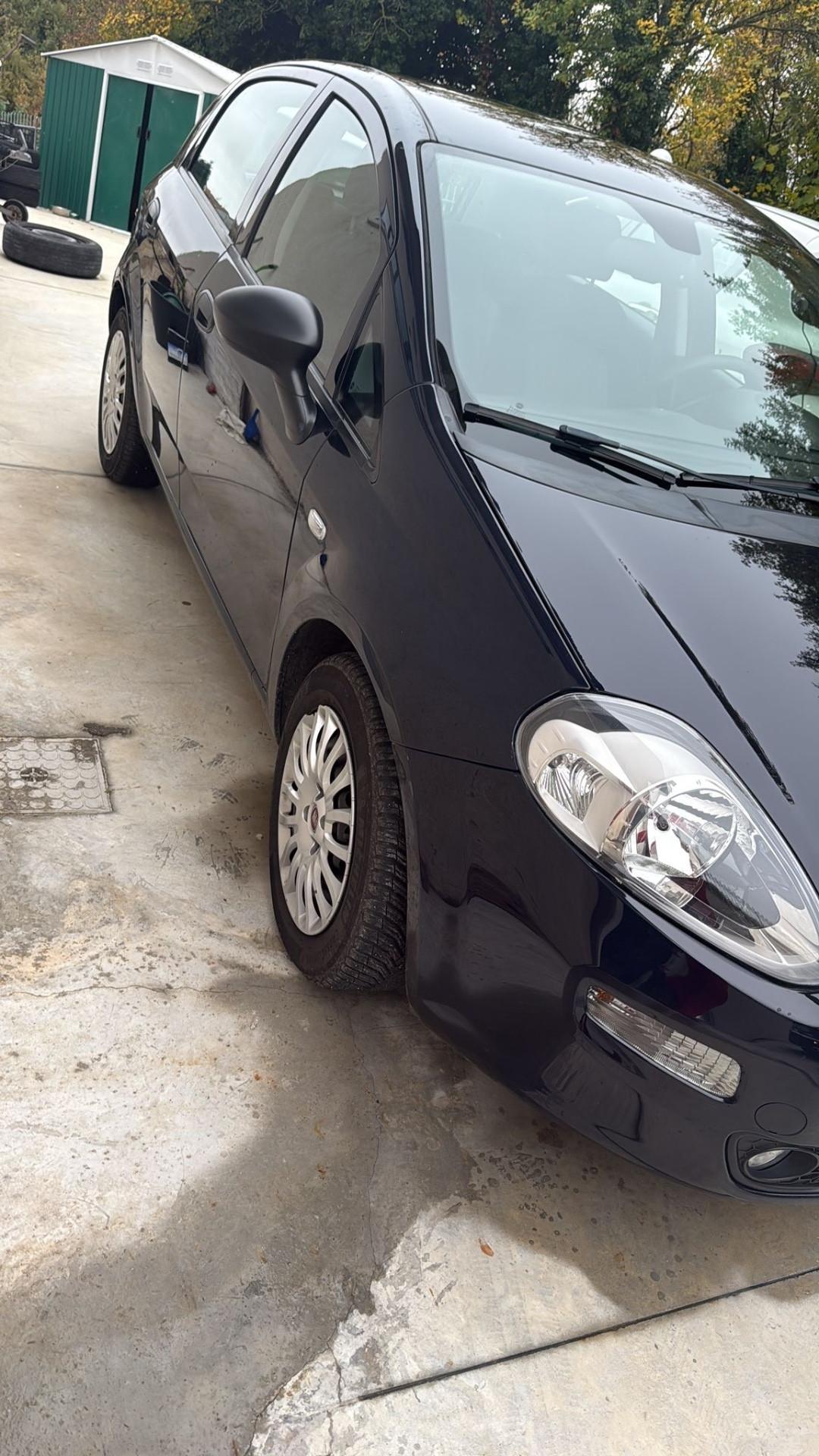 Fiat Punto 1.3 MJT II S&S 95 CV 5 porte Street