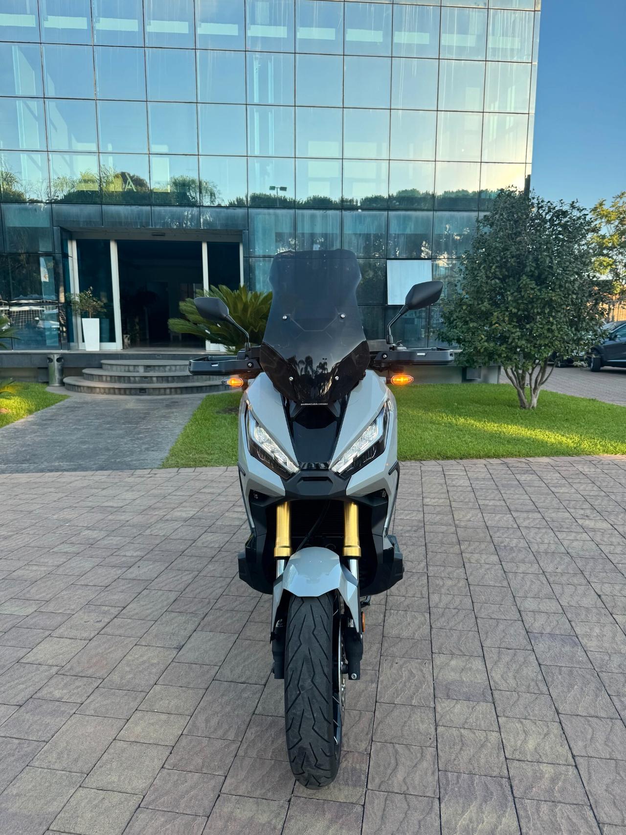 Honda X-ADV 750