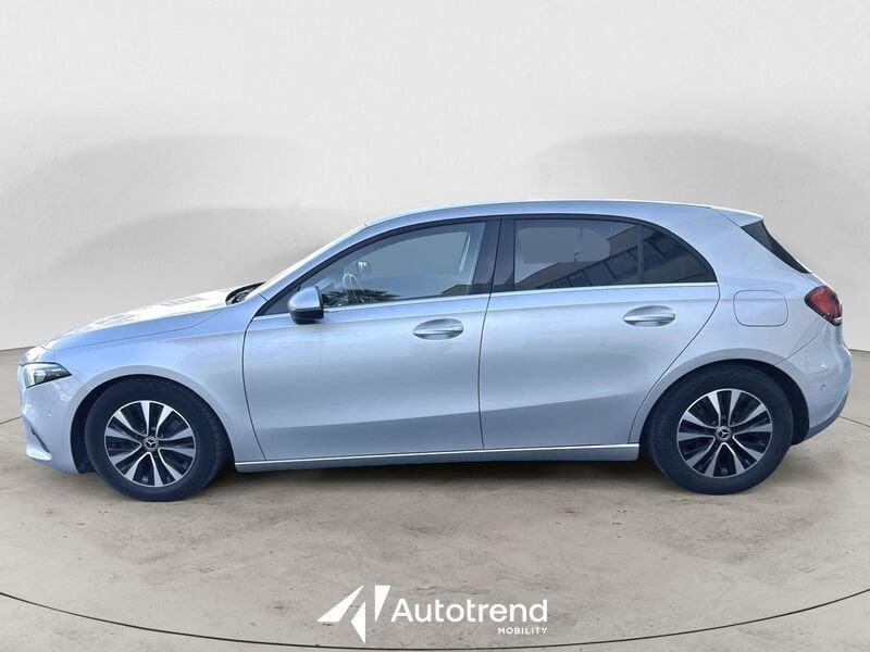 Mercedes-Benz Classe A 180 d 116 CV NAVI LED Business Extra