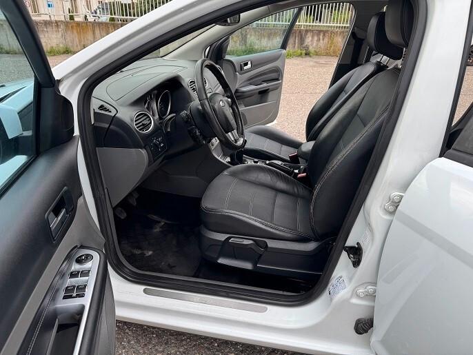 Ford Focus Focus+ 2.0 (145CV) 5p. Bz.- GPL