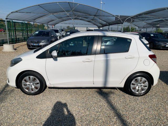 TOYOTA Yaris 1.0 5 porte Lounge