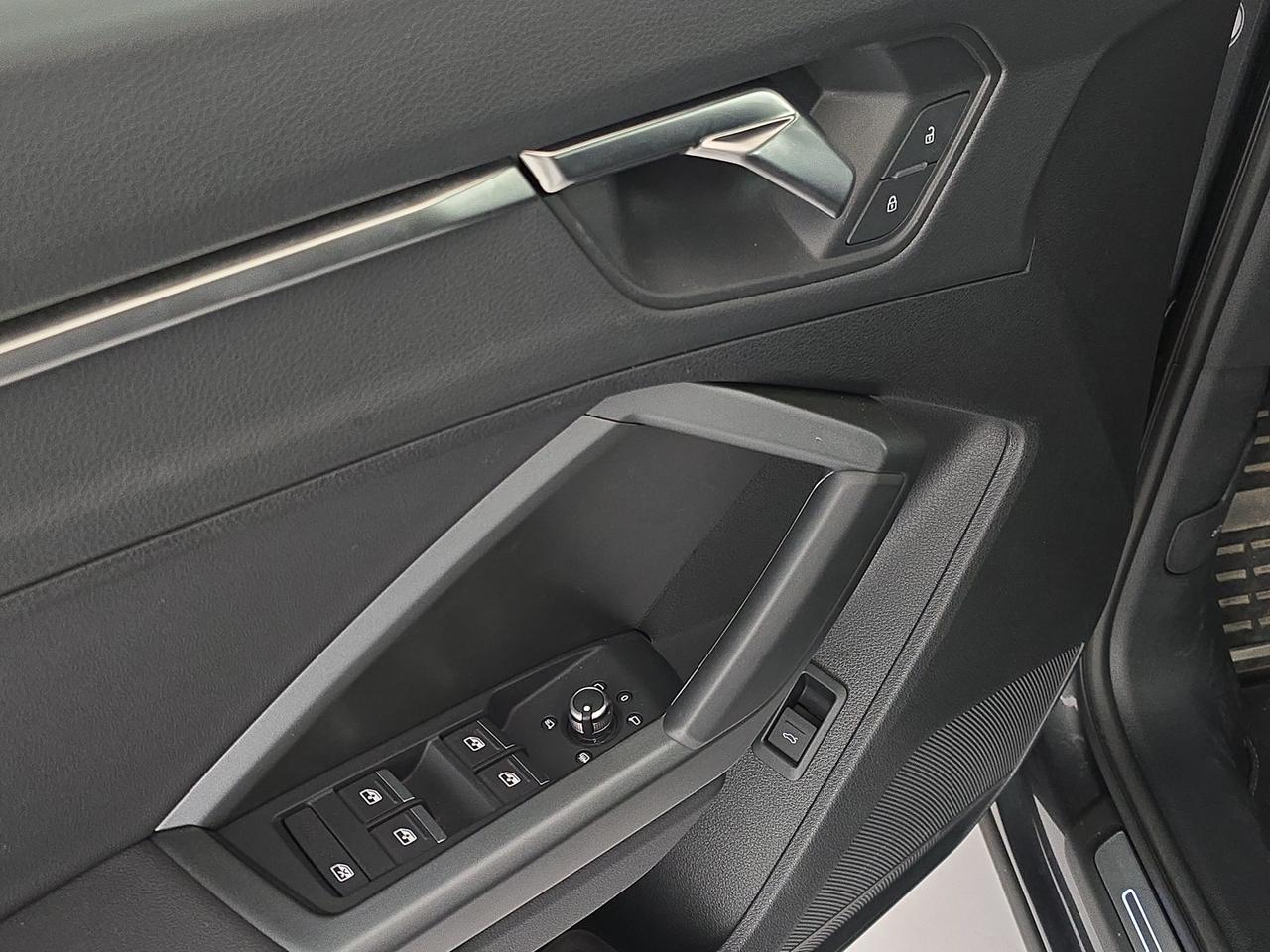 Audi Q3 sportback 40 2.0 tdi s line edition quattro 193cv s-tronic