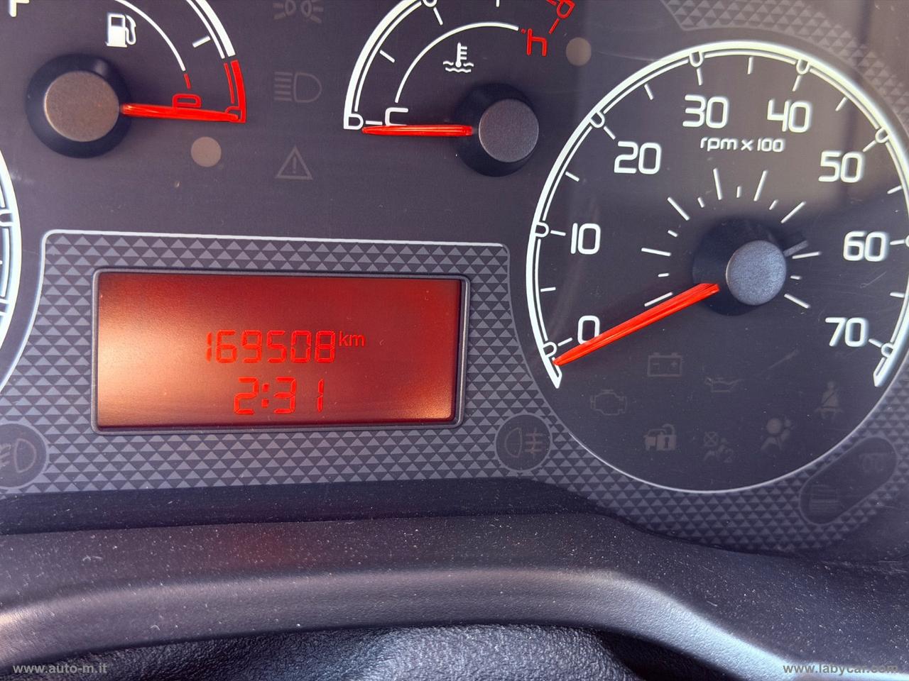 FIAT QUBO 1.3 MJT 75 CV Trekking