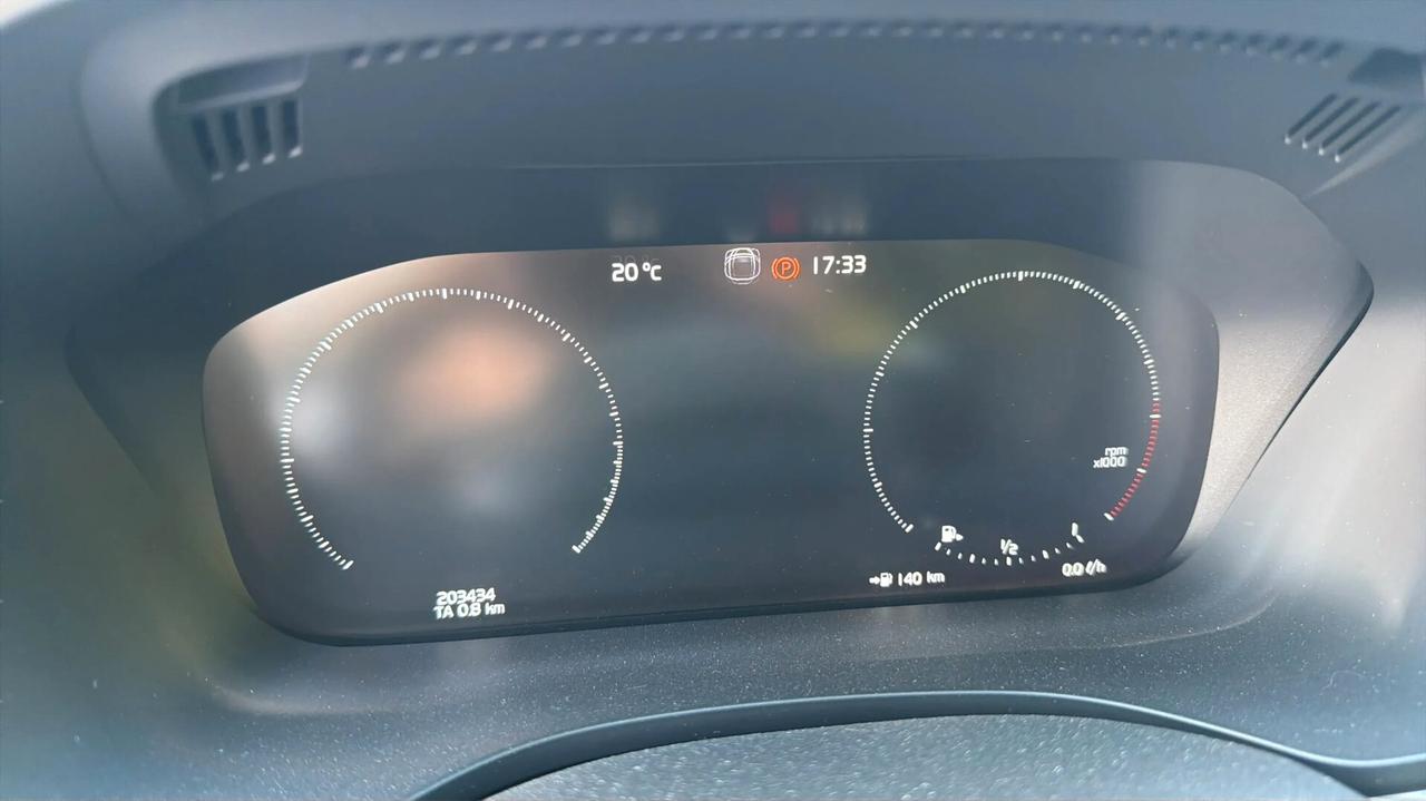 Volvo XC 60 XC60 B4 (d) AWD Geartronic R-design