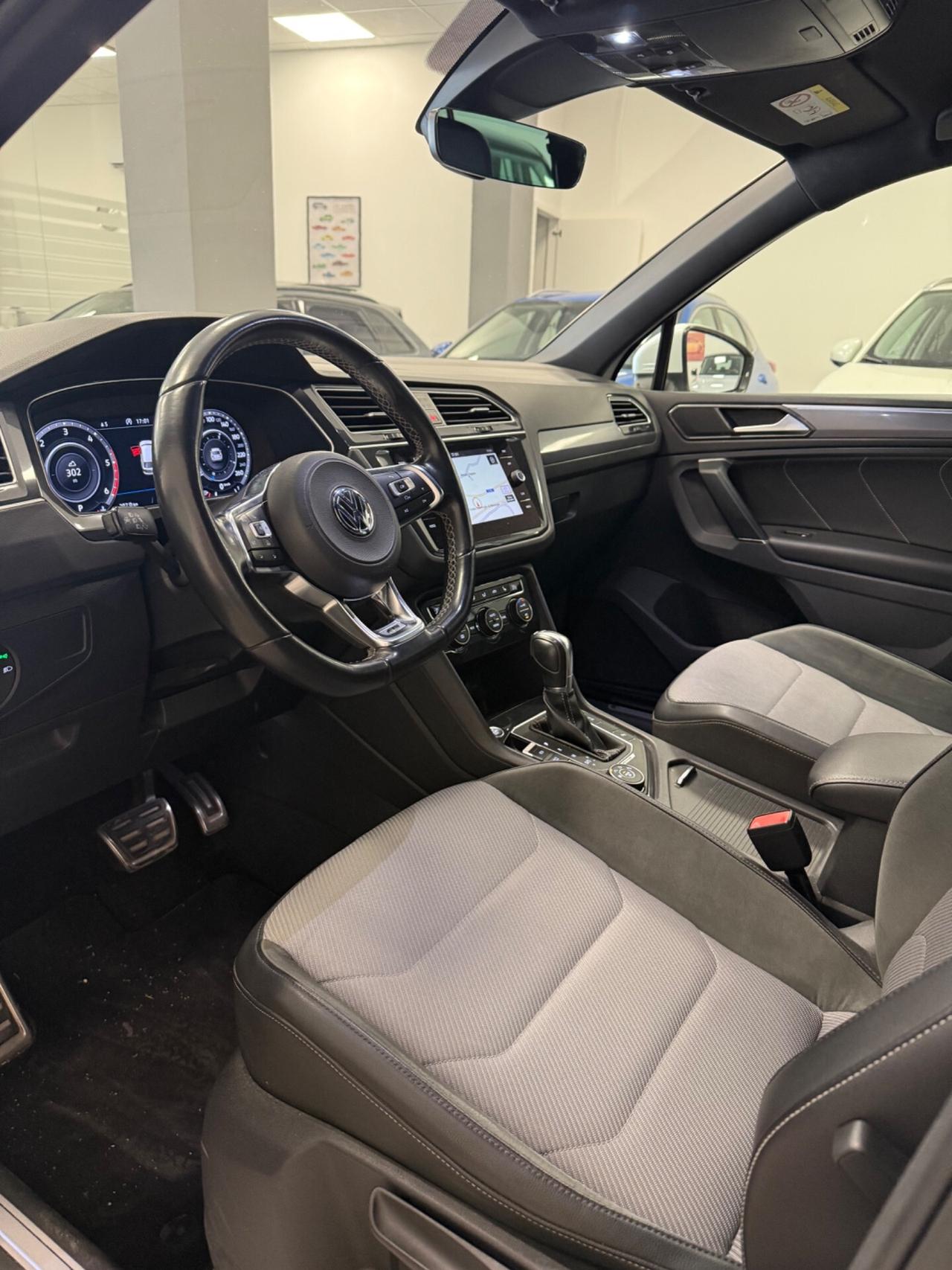 Volkswagen Tiguan 2.0 BiTDI SCR DSG 4MOTION Advanced R-Line BMT