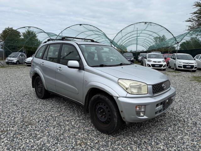 Toyota RAV 4 2.0 PASSO LUNGO GPL - BOMBOLE VALIDE FINO AL 2035