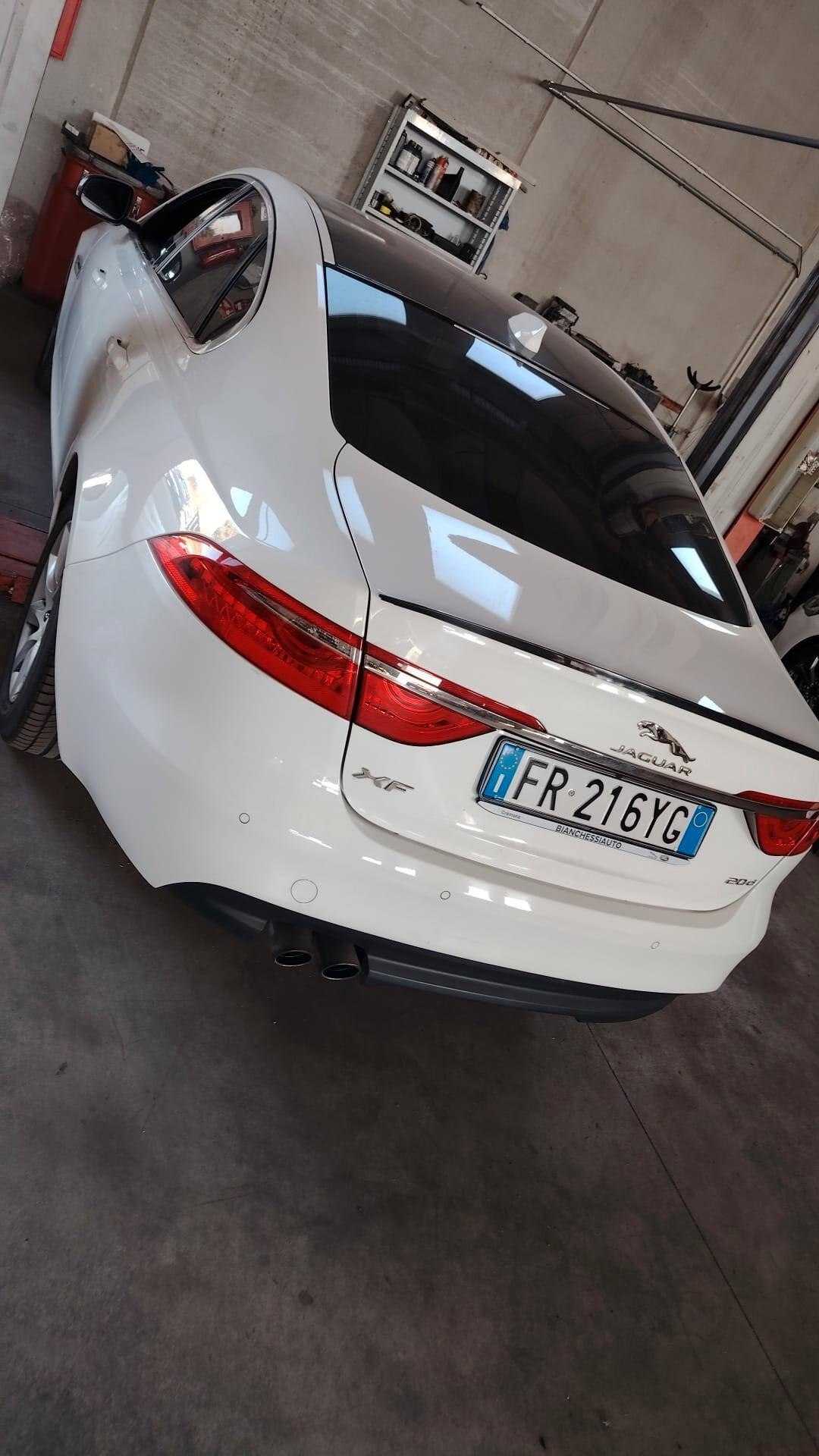 Jaguar XF 2.0 2017
