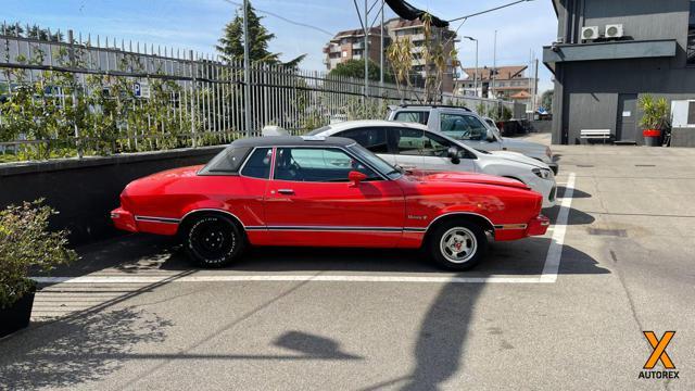 FORD Mustang Ghia 2.8L V6