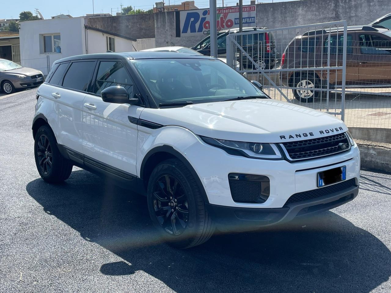 Land Rover Range Evoque 2.0 TD4 150 CV 5p. Pure