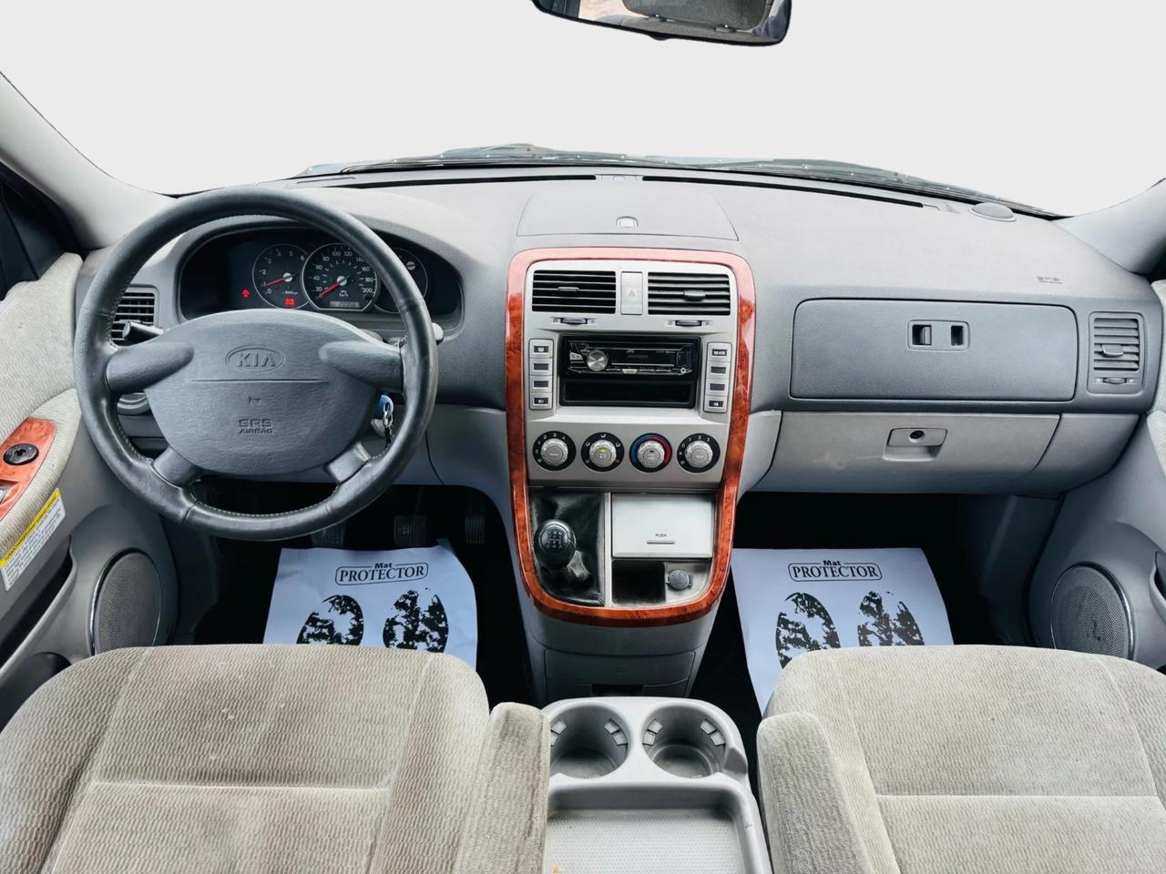 Kia Carnival 2.9 16V CRDi anno 2006 209.000km