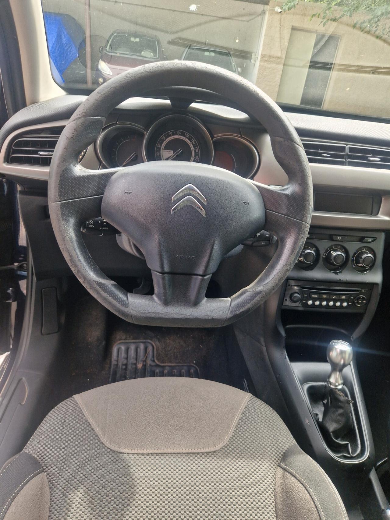 Citroen C3 1.2 VTi 82 Exclusive - 2013