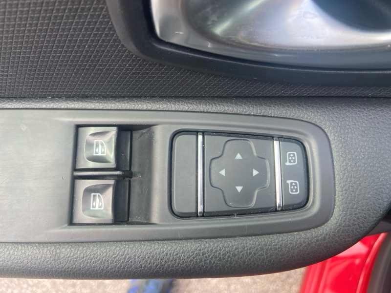 RENAULT Clio 1.2 16v Zen 75cv