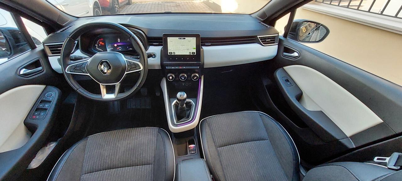 CLIO TCE MOD.TECHNO 1,0 BENZINA 90 CV NAVIGATORE TELEFONO RETROCAMERA STRAFULL OPTIONAL