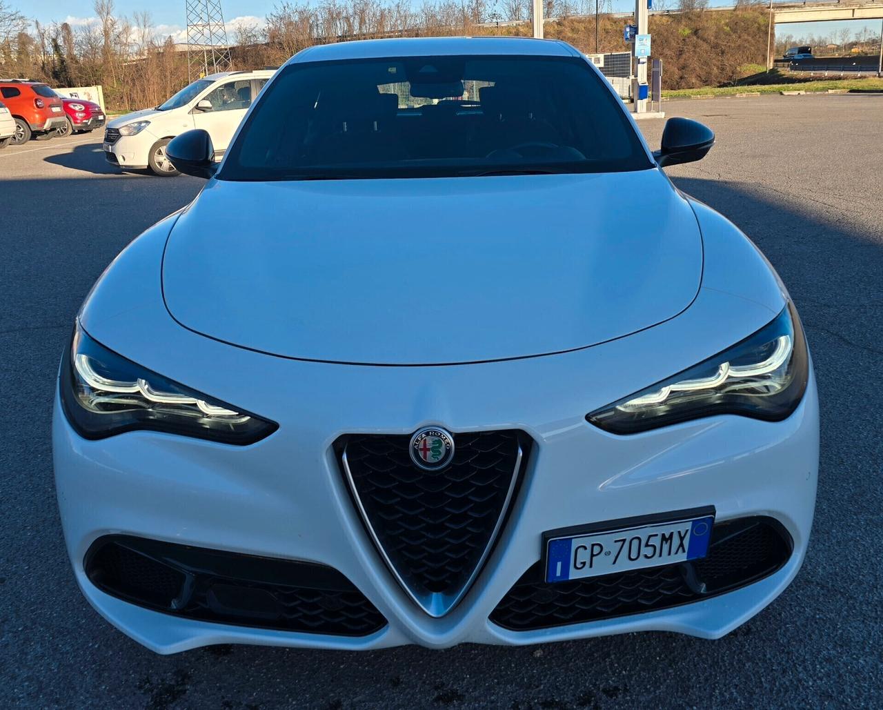 Alfa Romeo Stelvio 2.2 Turbodiesel 210 CV AT8 Q4 Sprint