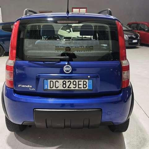 Fiat Panda Benzina Neopatentati 4x4 Distribuzione Nuova