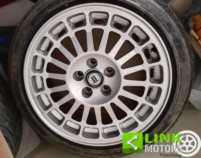 LANCIA Delta 2.0i.e. turbo 16V cat HF integrale "BLU LAGOS"