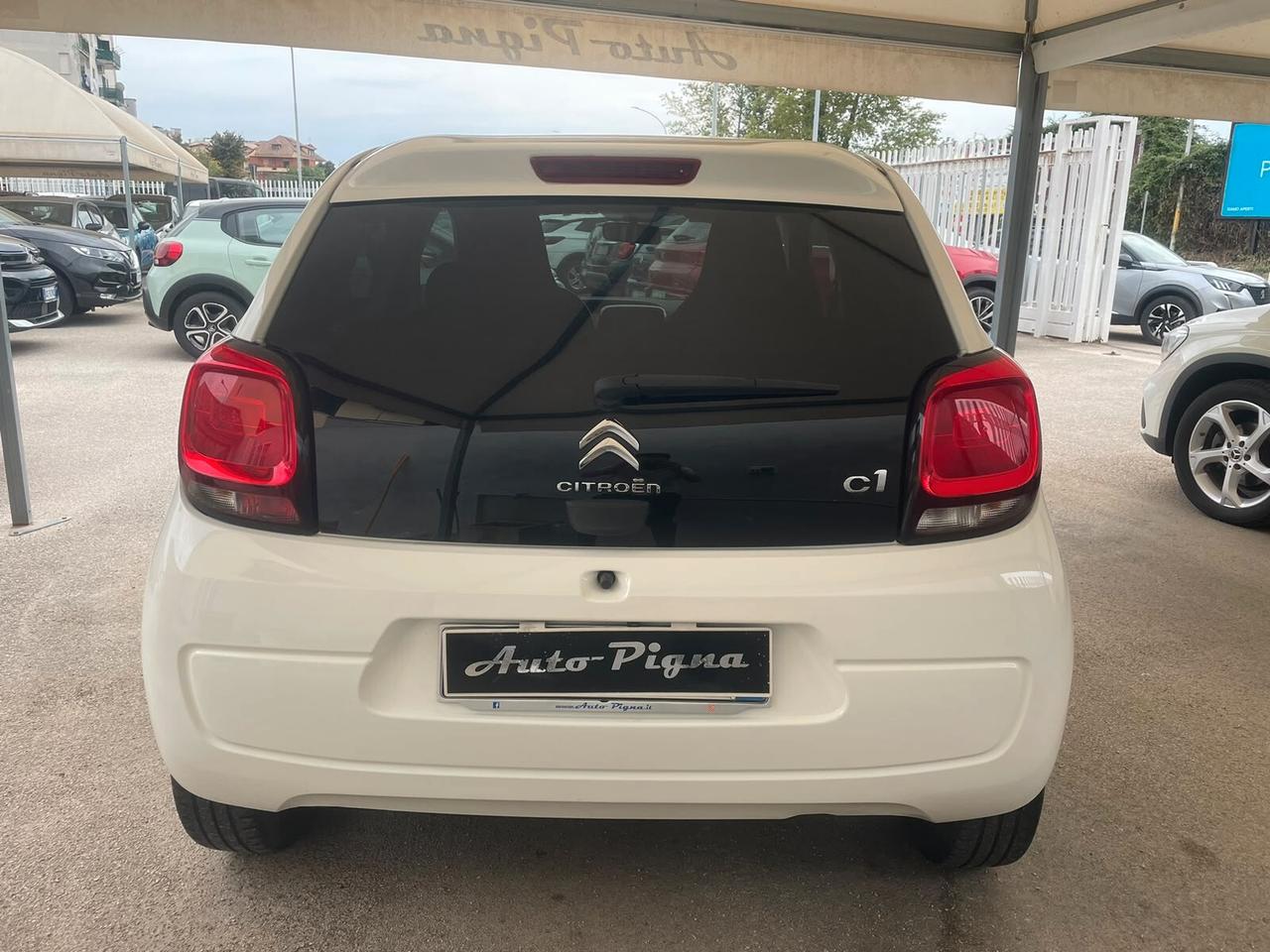 Citroen C1 PureTech 82 5 porte Shine