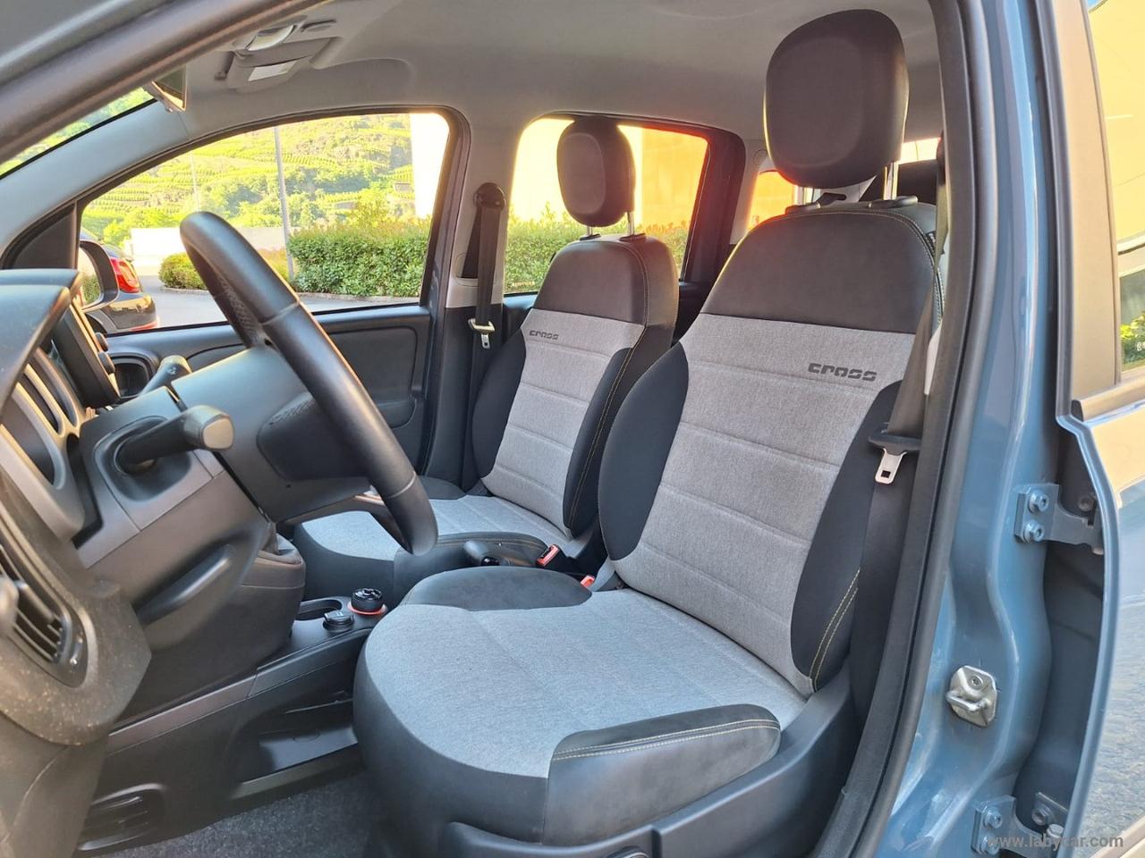 FIAT Panda Cross 0.9 TwinAir Turbo 4x4 OK NEOPATENTATI