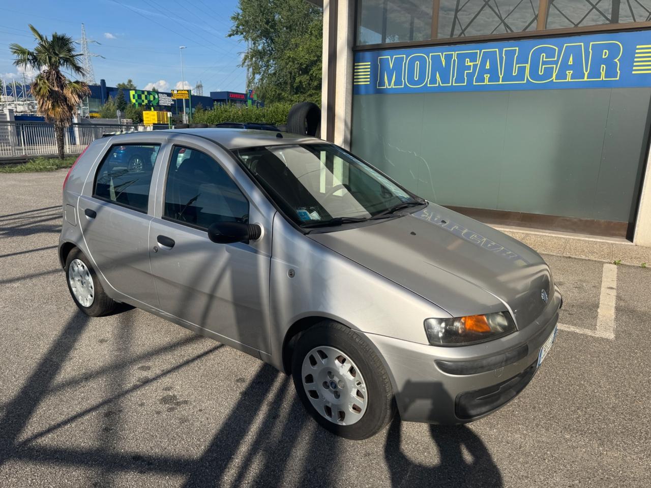 Fiat Punto 1.2i cat 5 porte ELX 2002