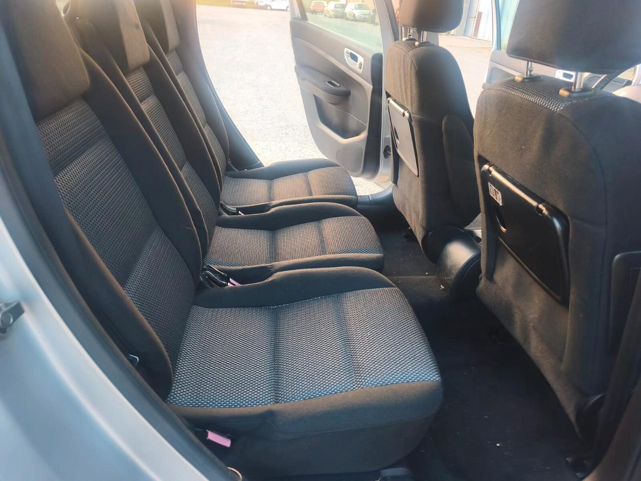 Peugeot 307 Sw 2007----1.6 Diesel