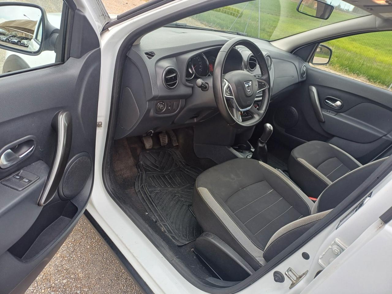 Dacia Sandero Stepway 1.5 Blue dCi 95 CV Comfort
