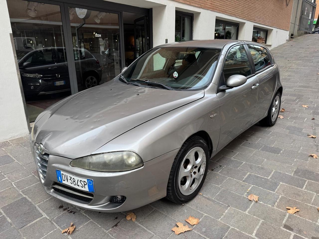 ALFA ROMEO 147 1.6 16V TS 5 porte Distincite GPL