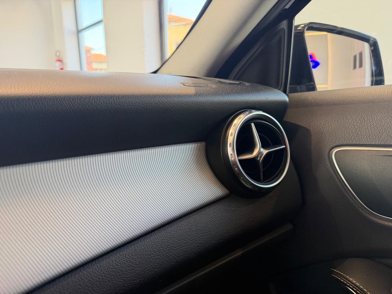Mercedes-benz GLA 200 CDI Automatic Premium