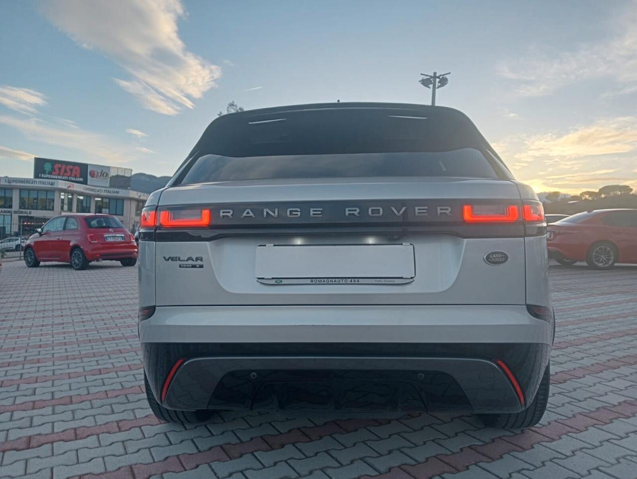 Range Rover Velar 2.0D I4 240 CV R-Dynamic