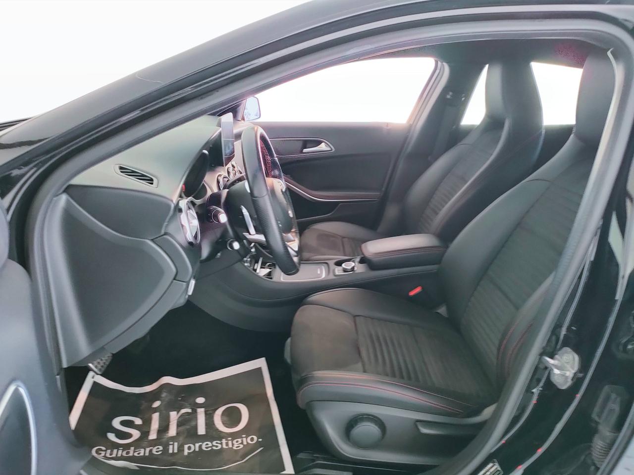 Mercedes-Benz GLA-X156 2017 - GLA 200 d Premium 4matic auto