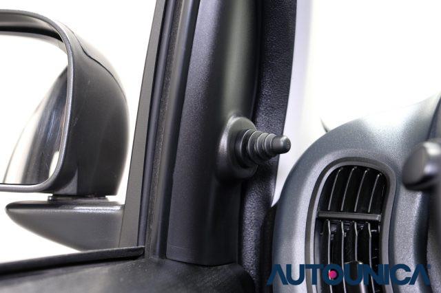 FIAT Panda 1.0 FIREFLY S&S HYBRID NEOPATENTATI