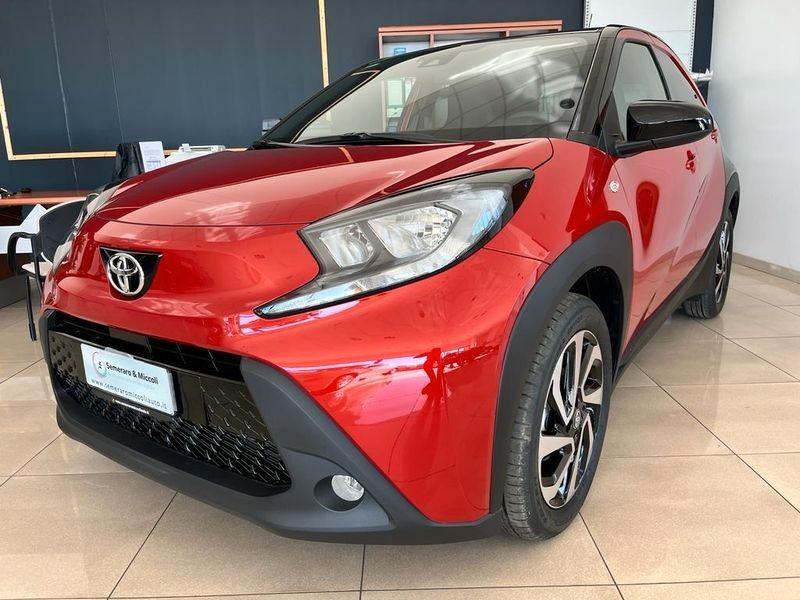 Toyota Aygo X 1.0 VVT-i 72 CV 5 porte Trend