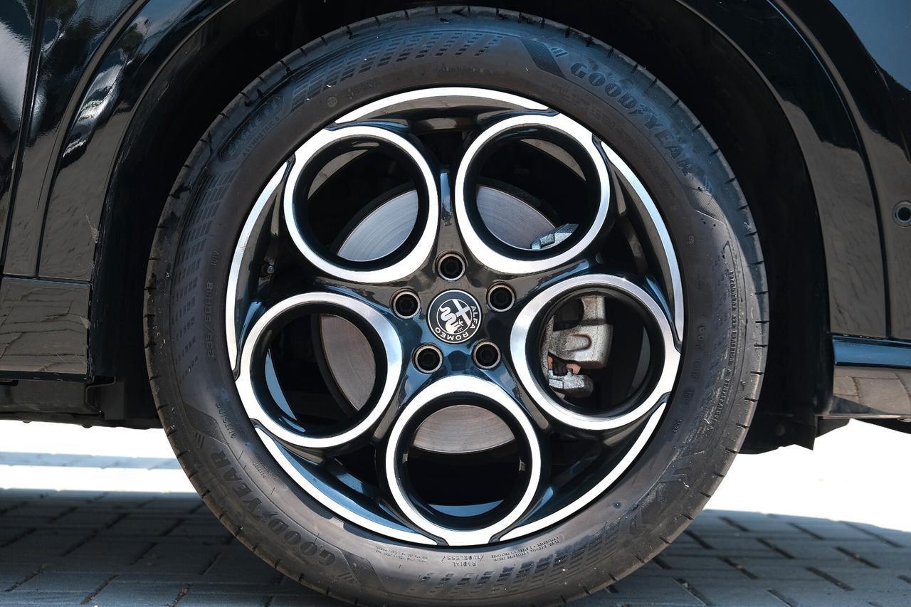 Alfa Romeo Tonale 1.6 JTD SPRINT IVA Esposta