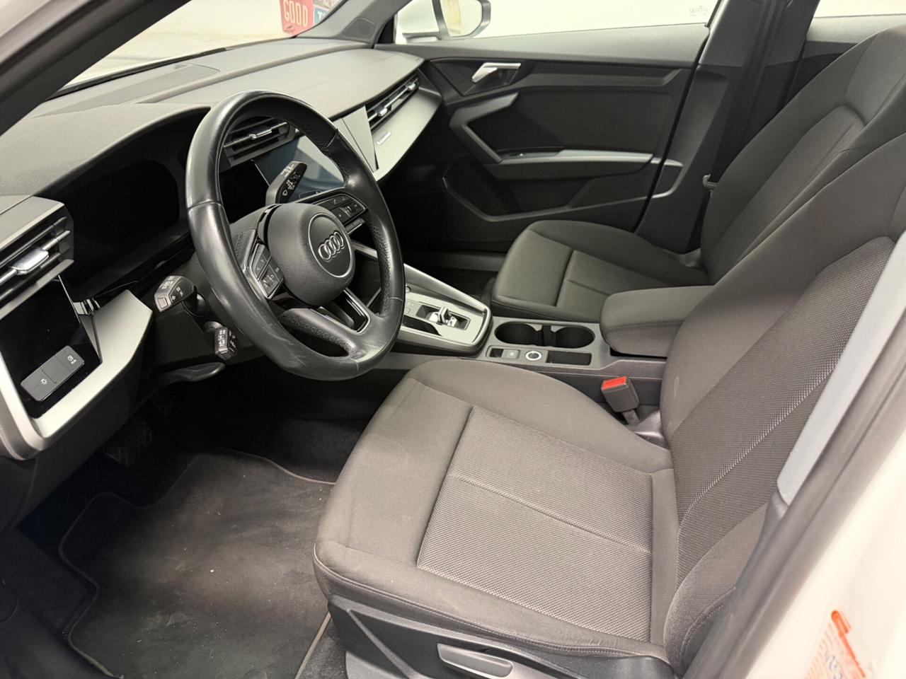 Audi A3 SPB 2.0 35 TDI S tronic line edition full optional.